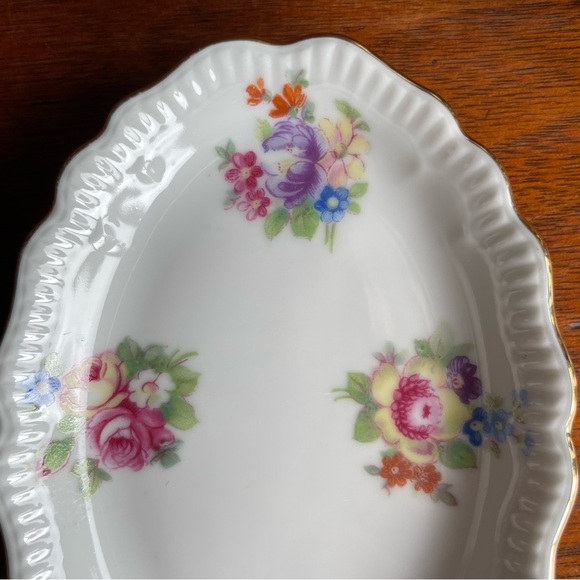 Vintage Floral Small Oval Dishes Gold Trim Porcelain Serviceware Jaeger Germany - Picture 5 of 9